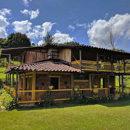 贾丁 La Casa Del Sol旅馆 外观 照片