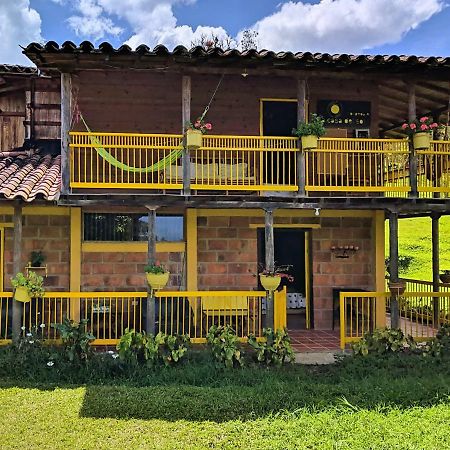 贾丁 La Casa Del Sol旅馆 外观 照片