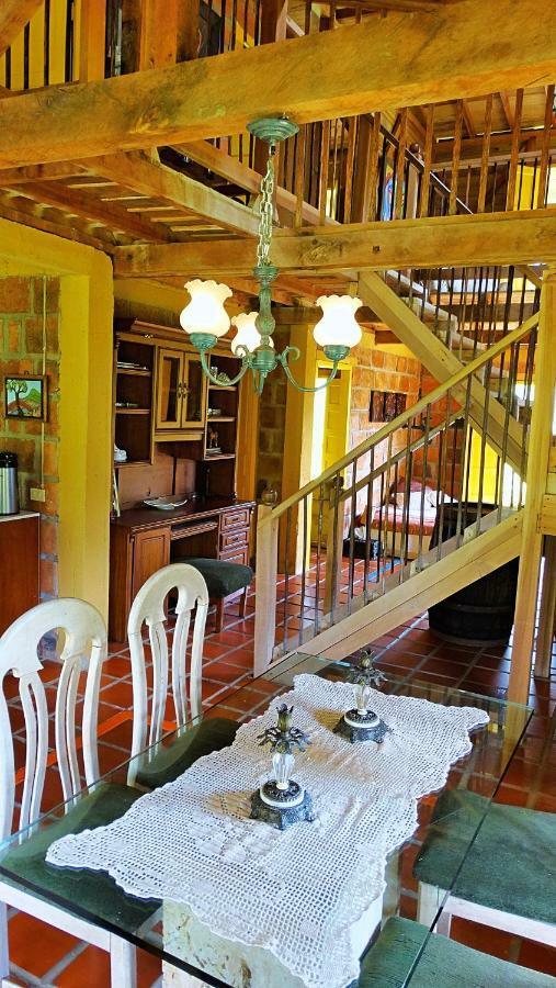 贾丁 La Casa Del Sol旅馆 外观 照片
