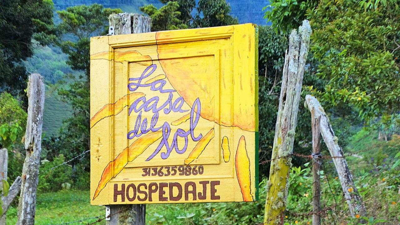 贾丁 La Casa Del Sol旅馆 外观 照片